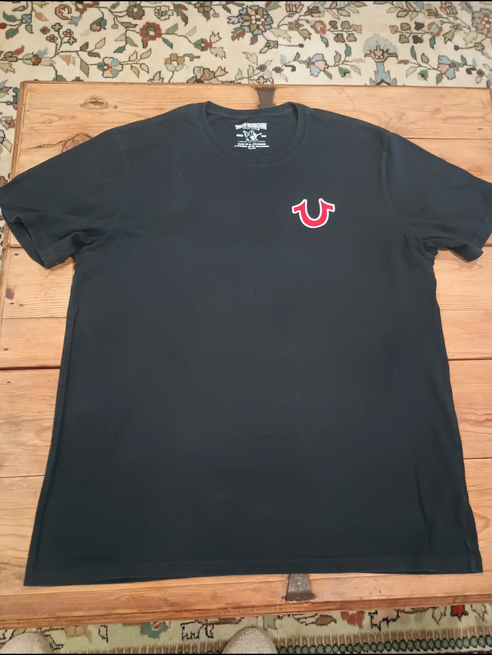 True Religion Graphic Tee in Black with Red and White Logo Buddha On Back XL